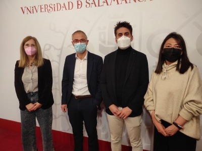 La Red Huellas de Teresa se reúne con el rector de la Universidad de Salamanca